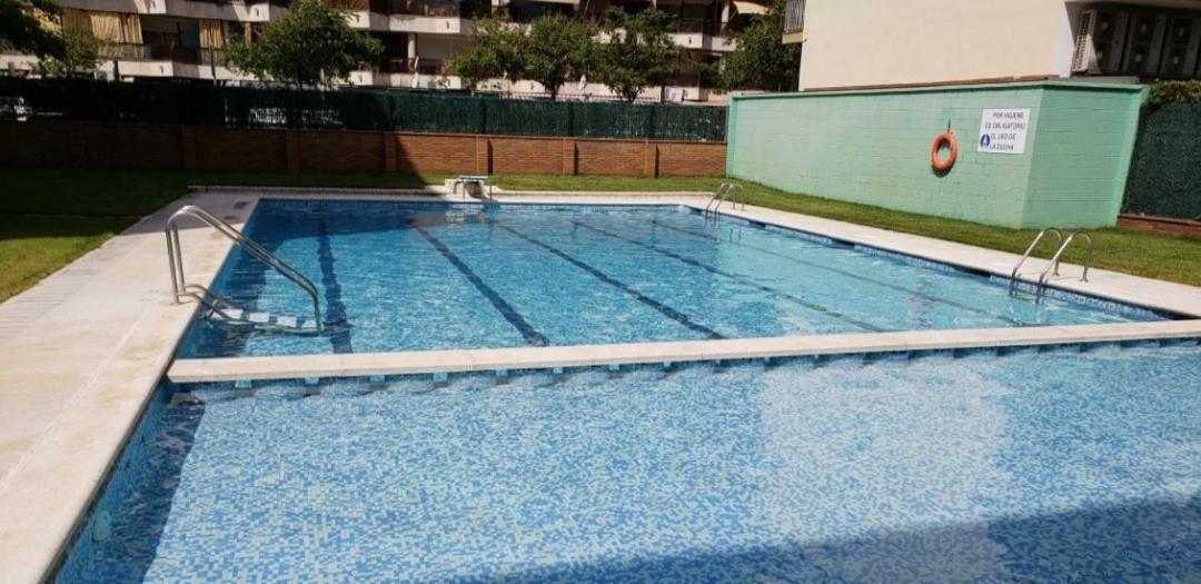 Apartamento Malgrat De Mar Luaran gambar